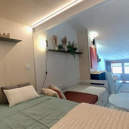 Apartment Duplex Mezzanine 5 Pers. - Aux Pieds - Vue Mont Blanc - Fr-1-346-426